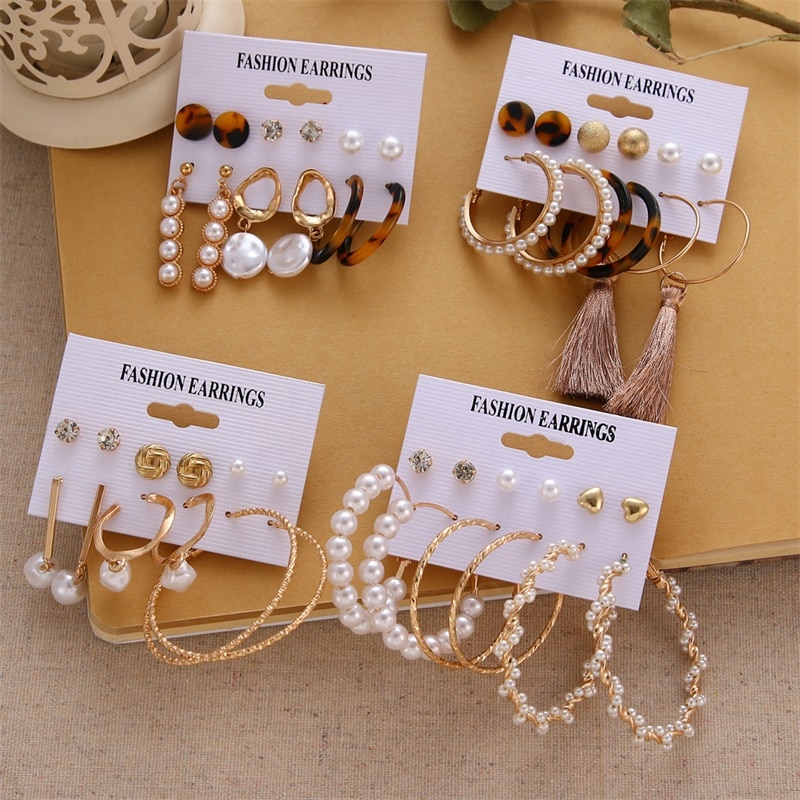 Women's Stylish Earrings Set